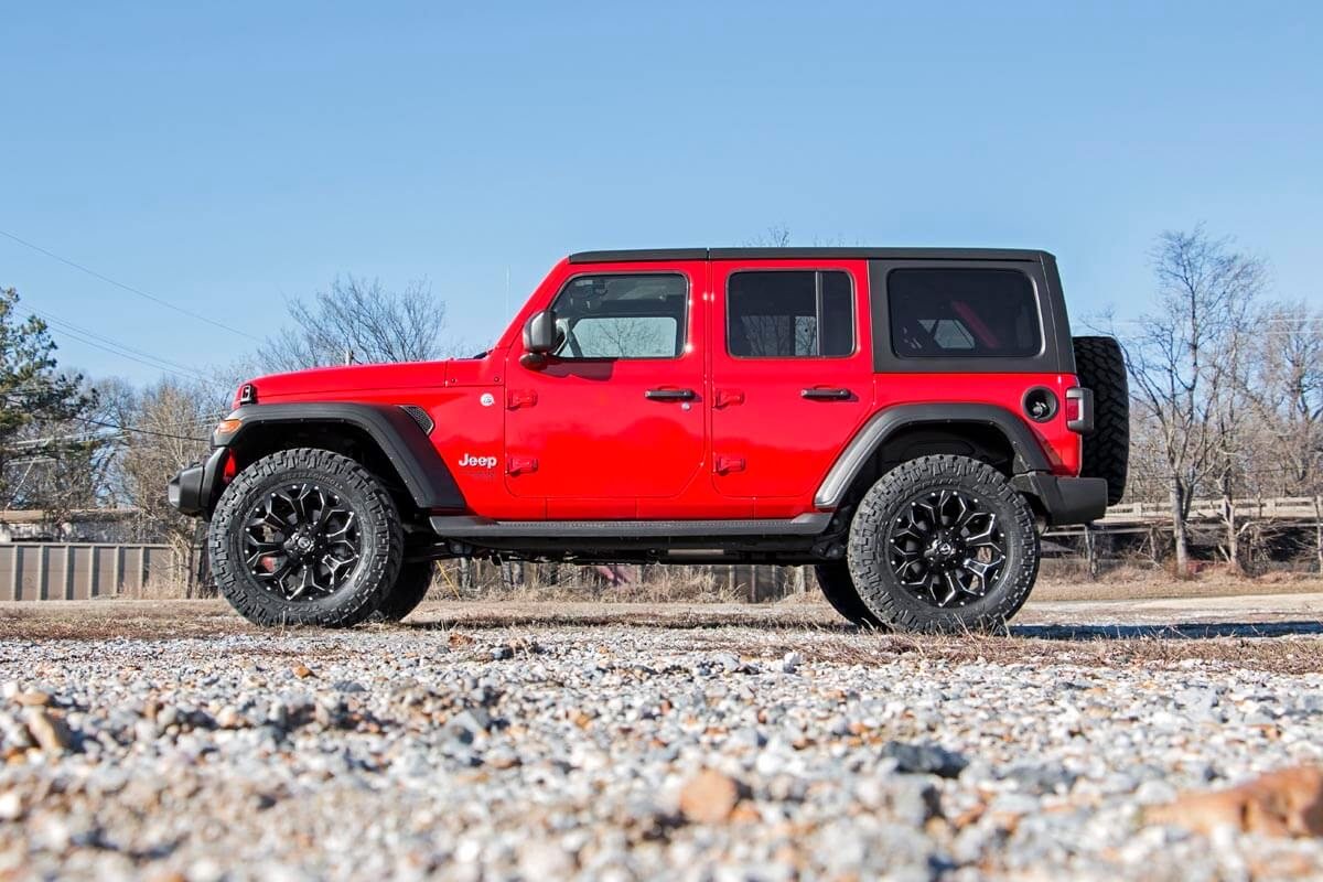 2.5 Inch Jeep Suspension Lift Kit Springs & Vertex Shocks 18-20 Wrangler JL Rough Country