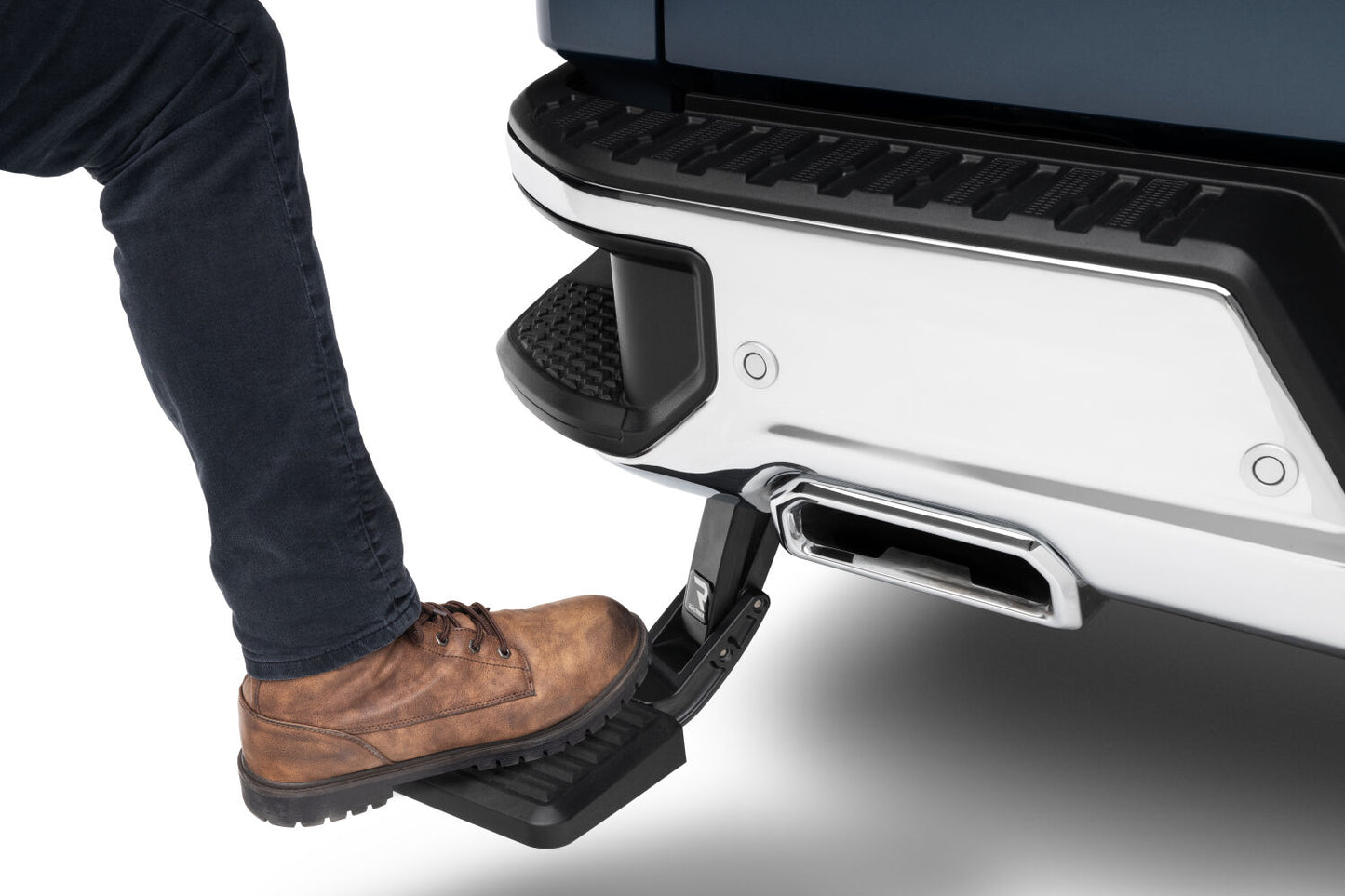 Bedstep Retractable Bumper Step 19-26 Chevy/GMC Silverado/Sierra 1500 2022 Silverado LTD/Sierra Limited AMP Research