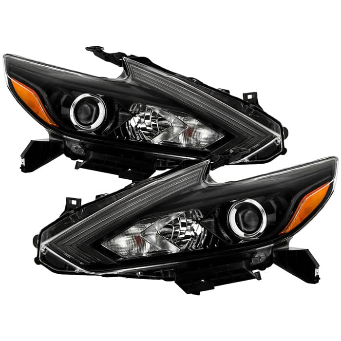 SPY-9951152_01.jpg