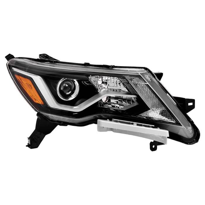SPY-9952456_01.jpg