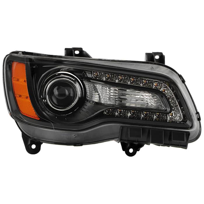 SPY-9960550_01.jpg