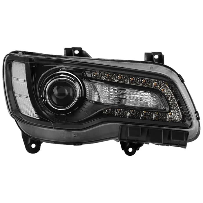 SPY-9960598_01.jpg