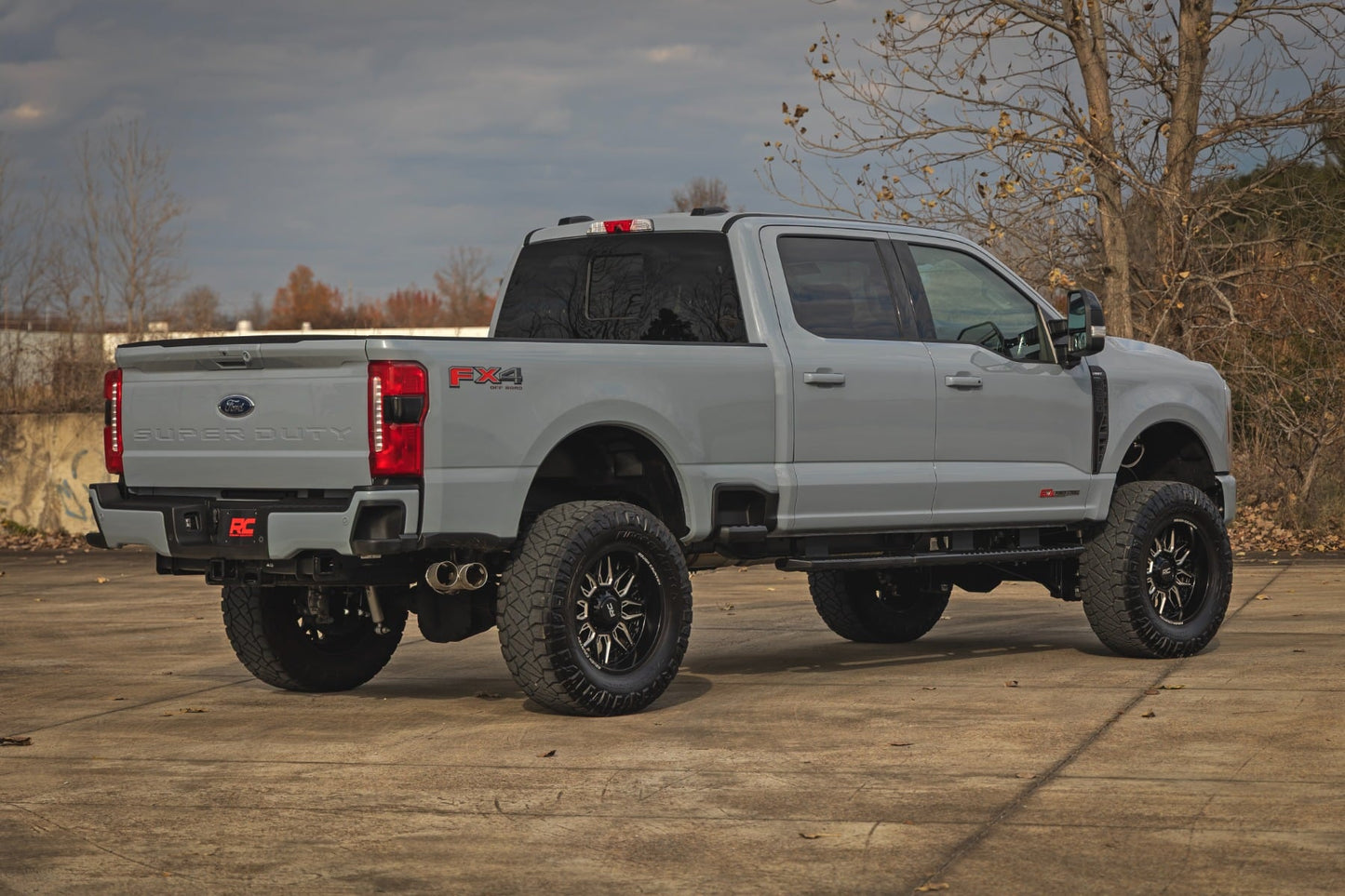 4.5 Inch Lift | C/O V2 | Ford F-250/F-350 Super Duty 4WD (2023-2026)