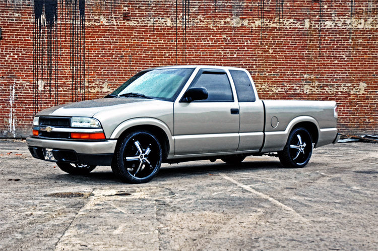 Lowering Kit | 2 Inch FR | 2.5 Inch RR | Chevy/GMC Blazer/S10 Truck/S15 Jimmy (82-03)