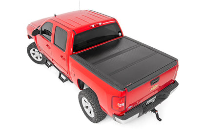 Hard Low Profile Bed Cover | 5'9" Bed | Rail Caps | Chevy/GMC 1500 (07-13)