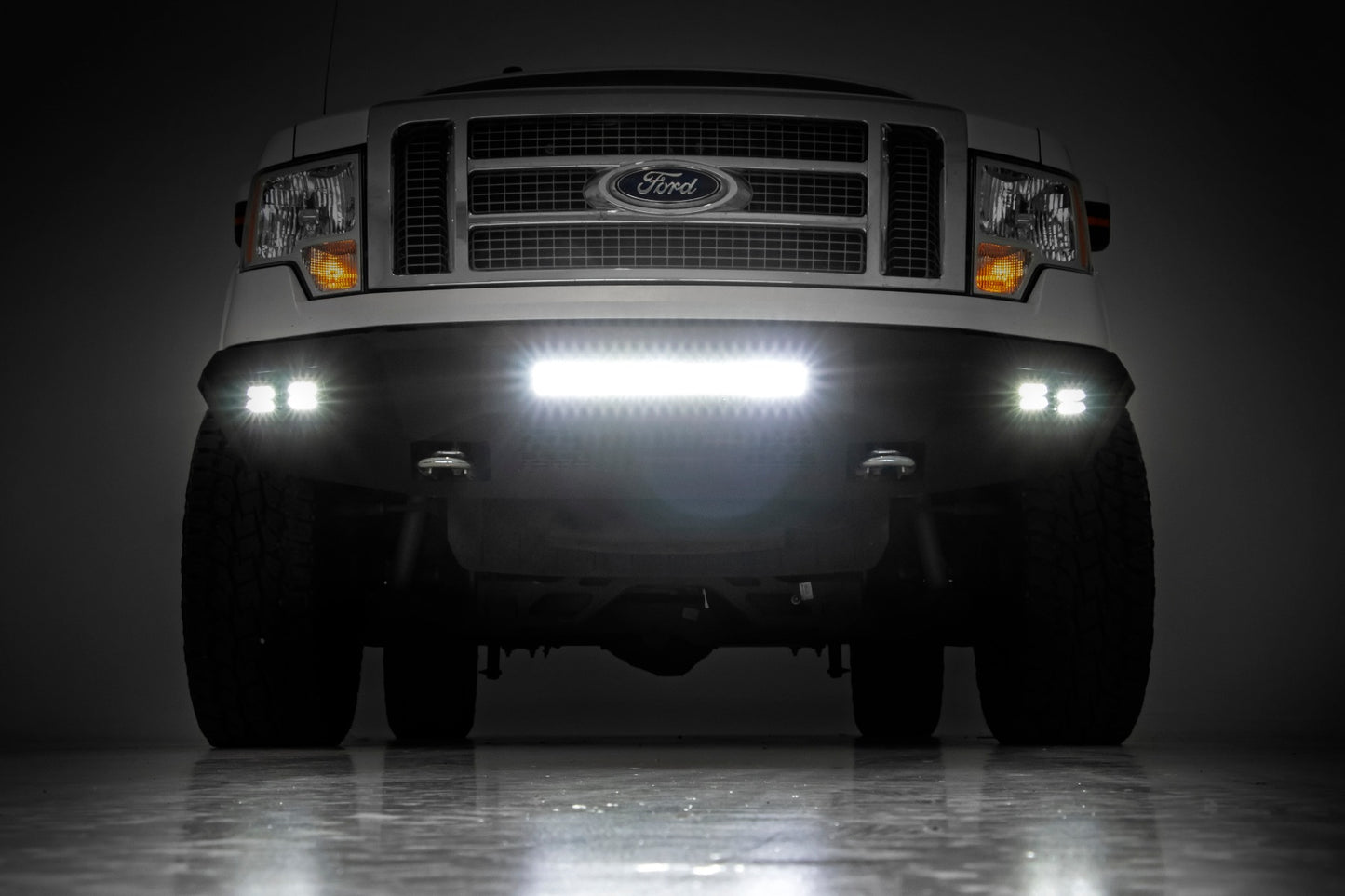 Ford Heavy-Duty Front LED Bumper For 09-14 F-150 Rough Country