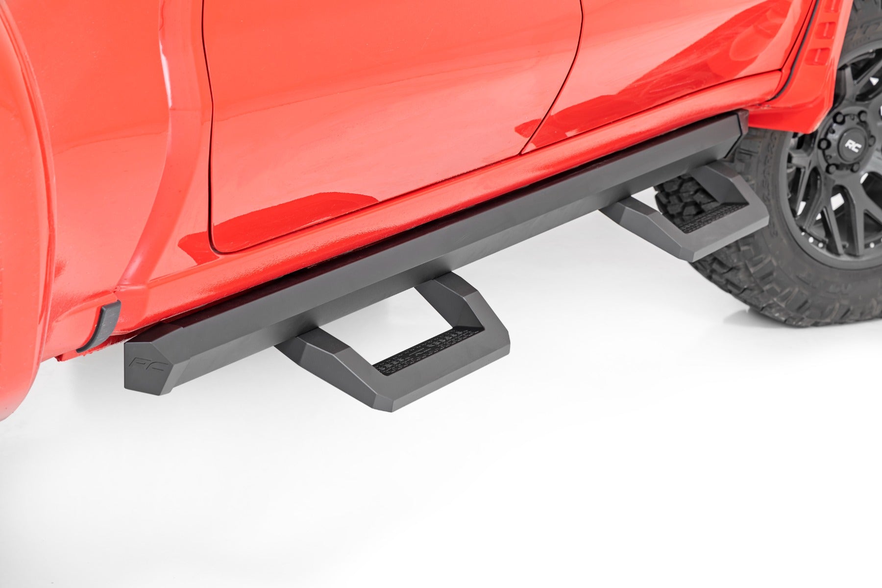 SR2 Adjustable Aluminum Steps Crew Cab 19-22 Chevy/GMC 1500/2500HD Rough Country
