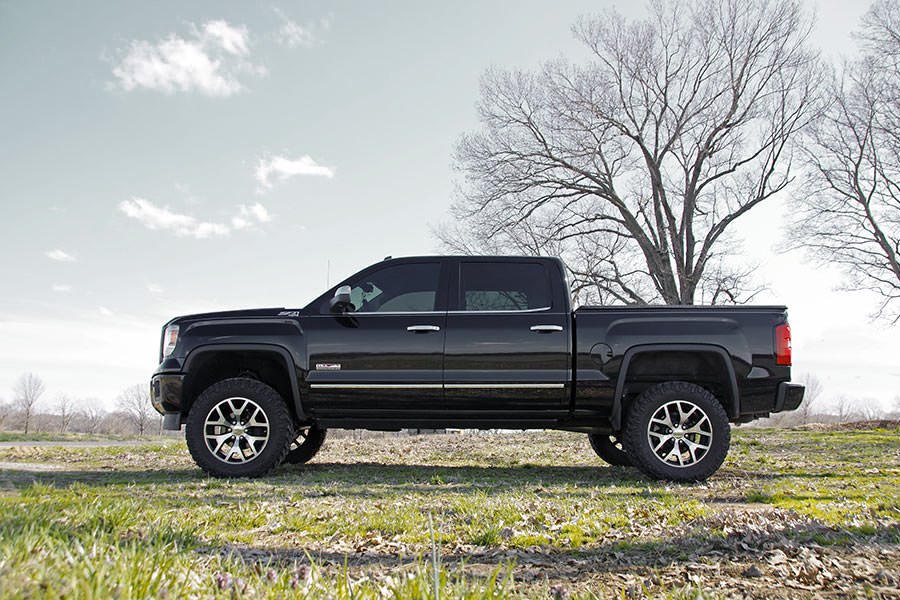 5 Inch GMC Suspension Lift Kit 14-16 Sierra 1500 Denal 4WD w/MagneRide Rough Country