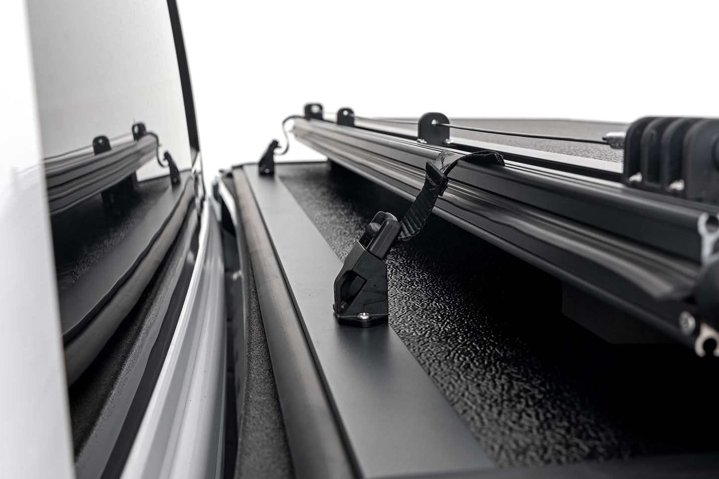 Hard Low Profile Bed Cover | 5'7" Bed | No Rambox | Ram 1500 (19-24)/1500 TRX (21-24) 