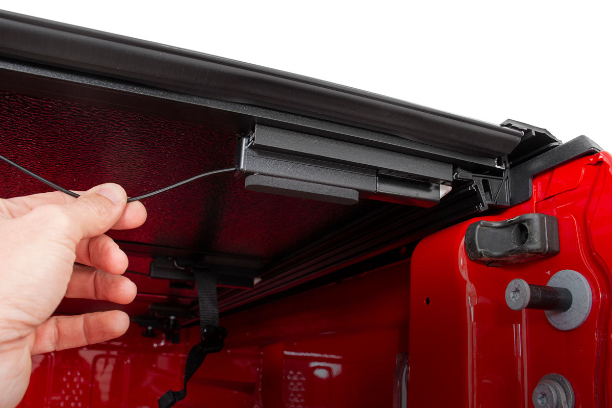 Hard Low Profile Bed Cover | 6'7" Bed | Ford F-150 2WD/4WD (04-14)