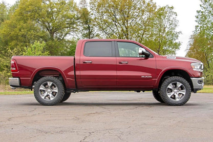 3.5 Inch Ram Bolt-On Lift Kit w/ N3 Struts and Rear V2 Shocks 19-23 Ram 1500 4WD) Rough Country