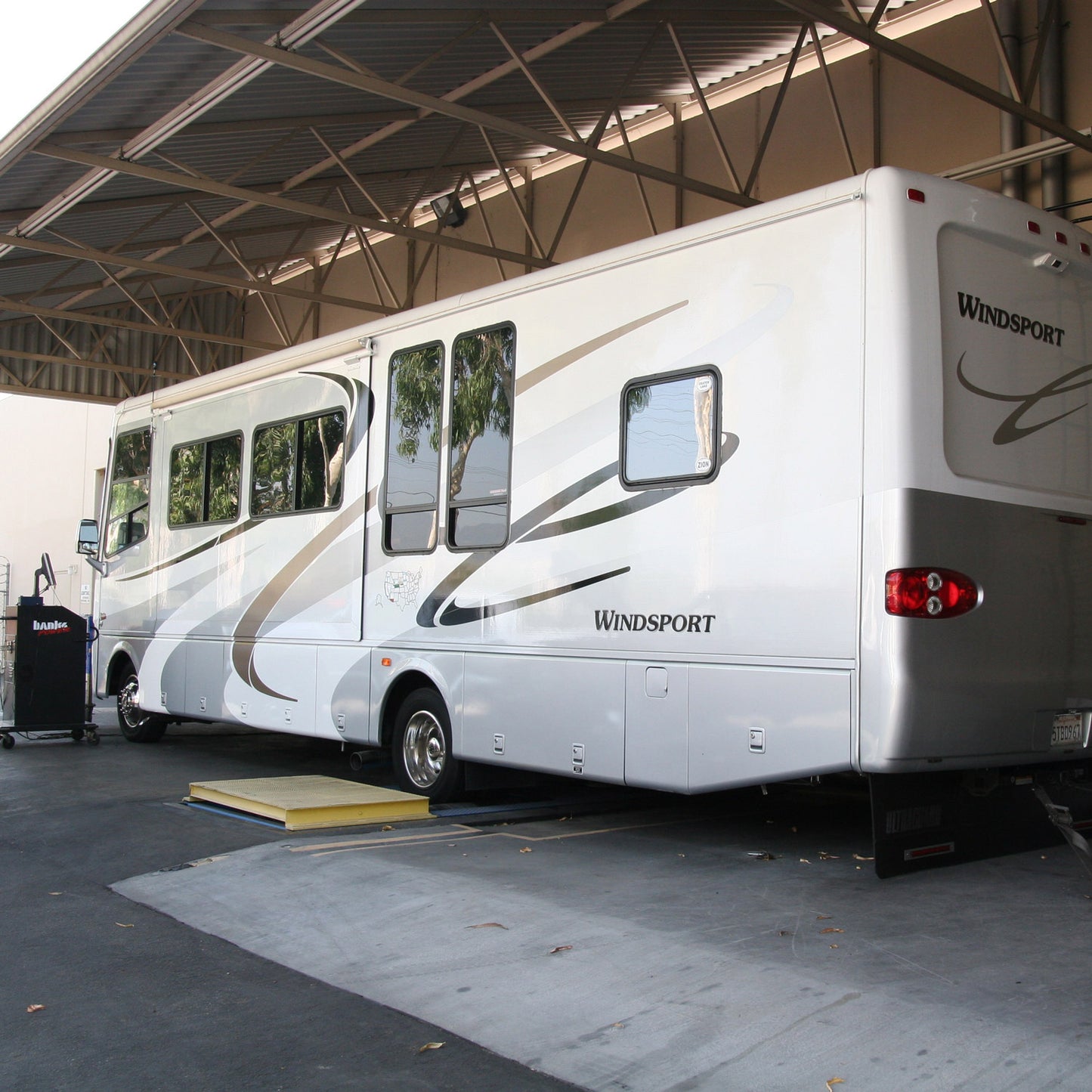 PowerPack Bundle Complete Power System W/AutoMind Programmer 11-15 Ford 6.8L Class-A Motorhome Right Exit Banks Power