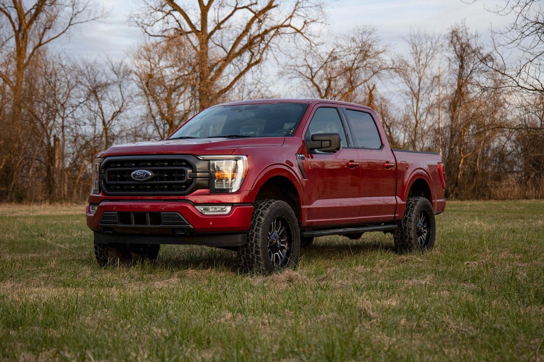 F-150 3 Inch Lift Kit Bolt On  2021 F-150 4WD Rough Country