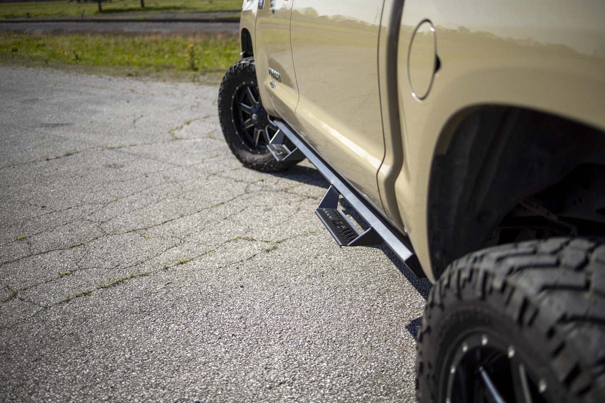 AL2 Drop Steps | Crew Cab | Toyota Tundra 2WD/4WD (2007-2021)