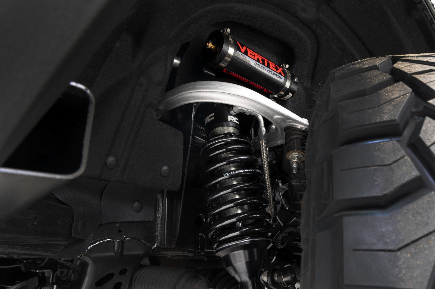 Vertex 2.5 Adjustable Coilovers Front 7 Inch Ford Bronco 21-Up Rough Country