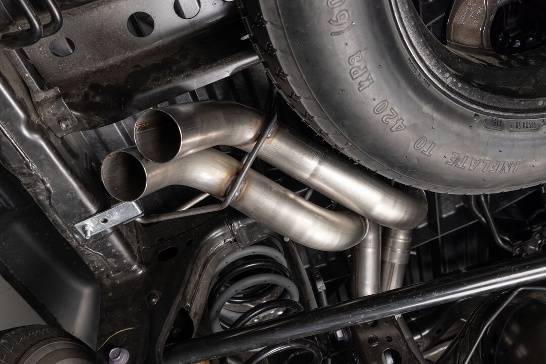 718179_install4.jpg