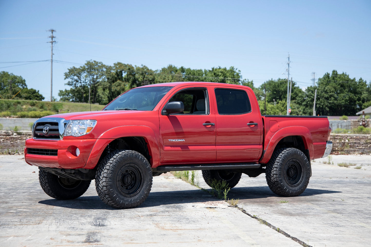 3.5 Inch Lift Kit UCA N3 Struts/V2 05-21 Toyota Tacoma 2WD/4WD Rough Country