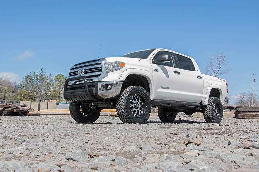 6 Inch Toyota Suspension Lift Kit w/V2 Shocks 16-20 Tundra 4WD/2WD Rough Country