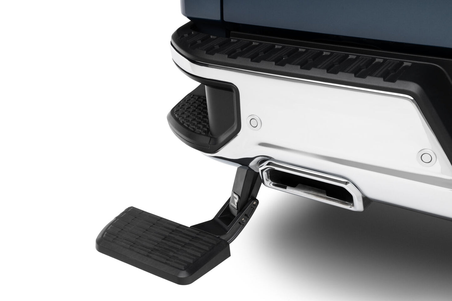 Bedstep Retractable Bumper Step 19-26 Chevy/GMC Silverado/Sierra 1500 2022 Silverado LTD/Sierra Limited AMP Research