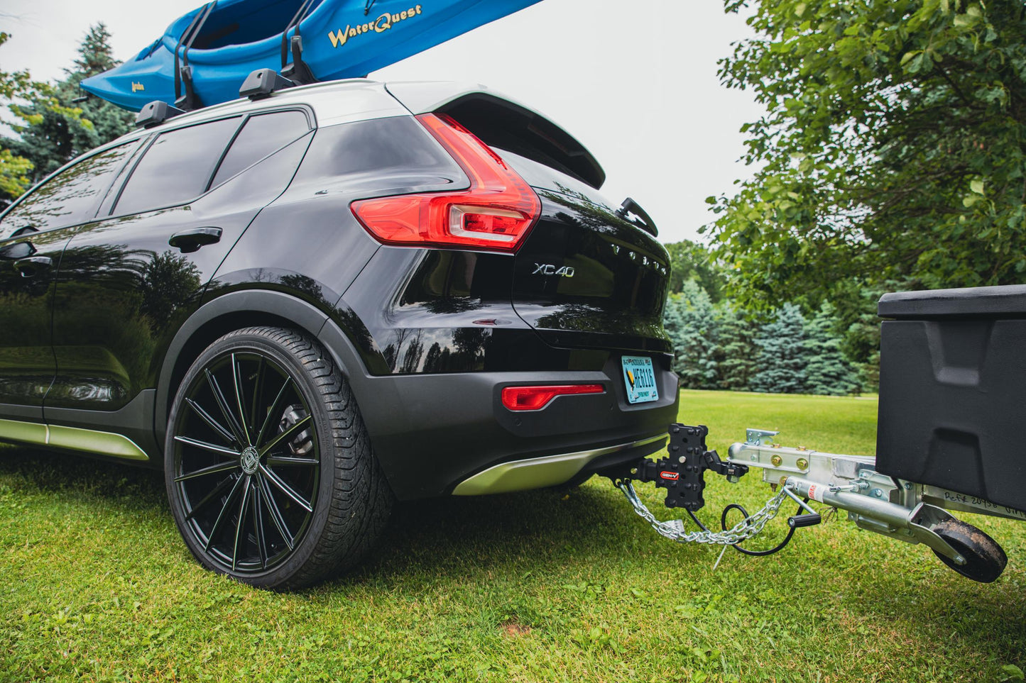 Phantom X 2 Inch Shank Platinum Single Ball Platform with 1 Inch Diameter Mounting Hole .7K TW 7K Towing Gen Y Hitch
