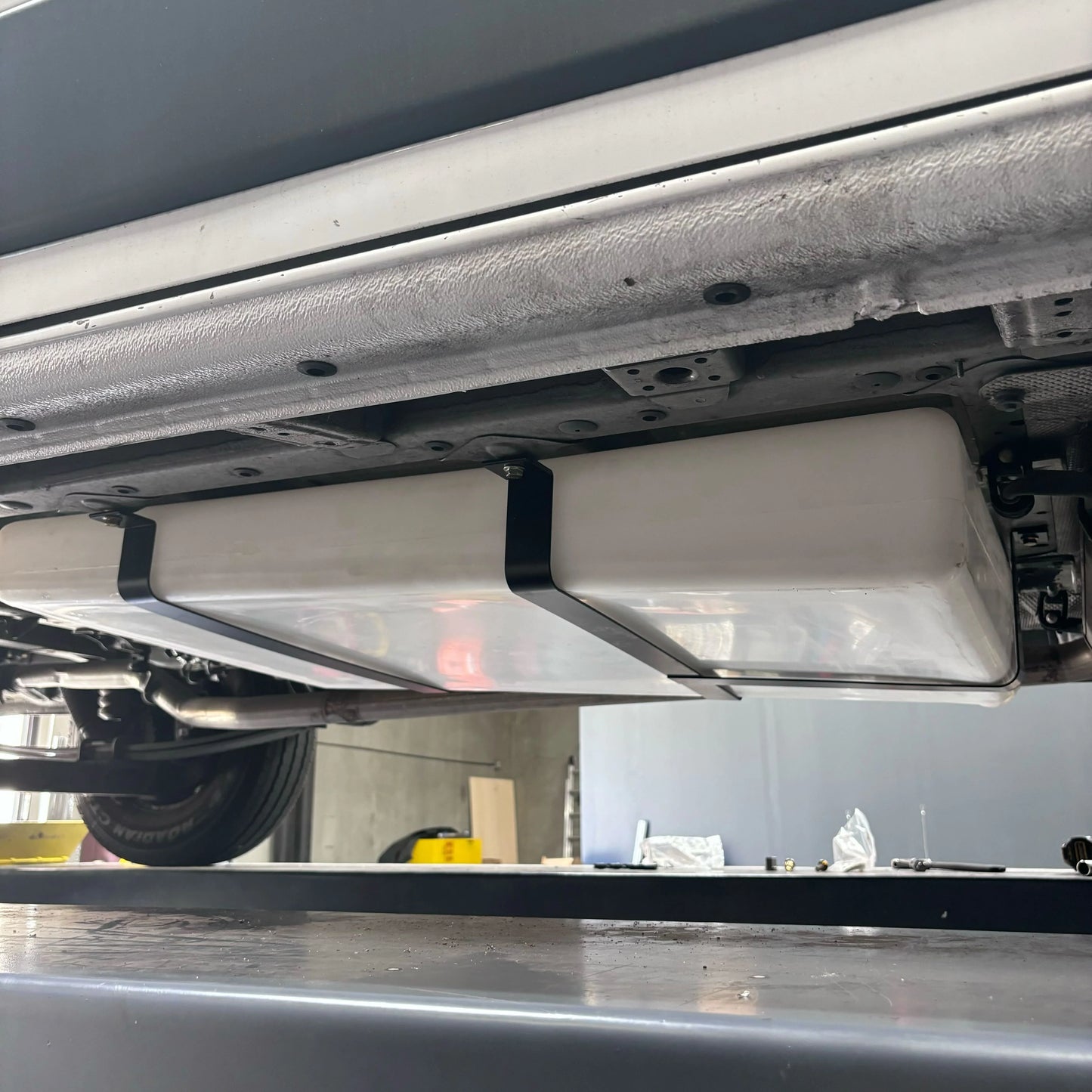 36 Gallon UNDERCARRIAGE Fresh/Grey WATER TANK FOR 2013-2024 DODGE / RAM PROMASTER 1500, 2500, 3500 159” AND 159" EXT