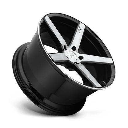 M124 22X10 5X5.0 GL-BLK-BRSHD 35MM