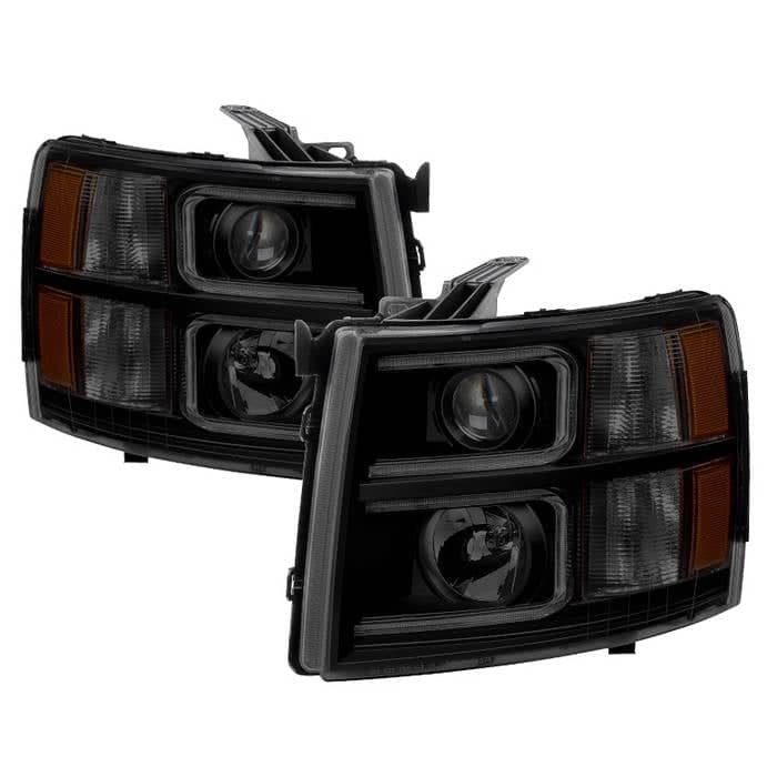 SPY-9030277_01.jpg