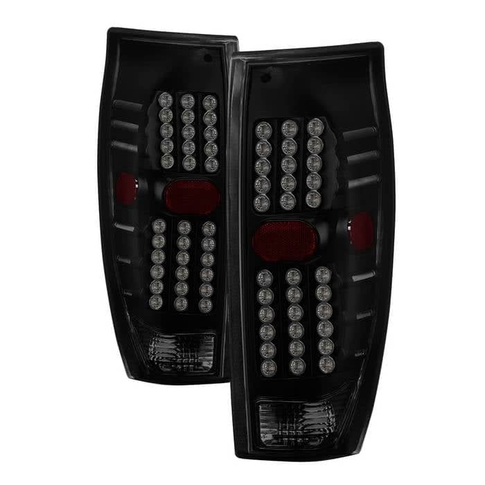 SPY-9036842_01.jpg