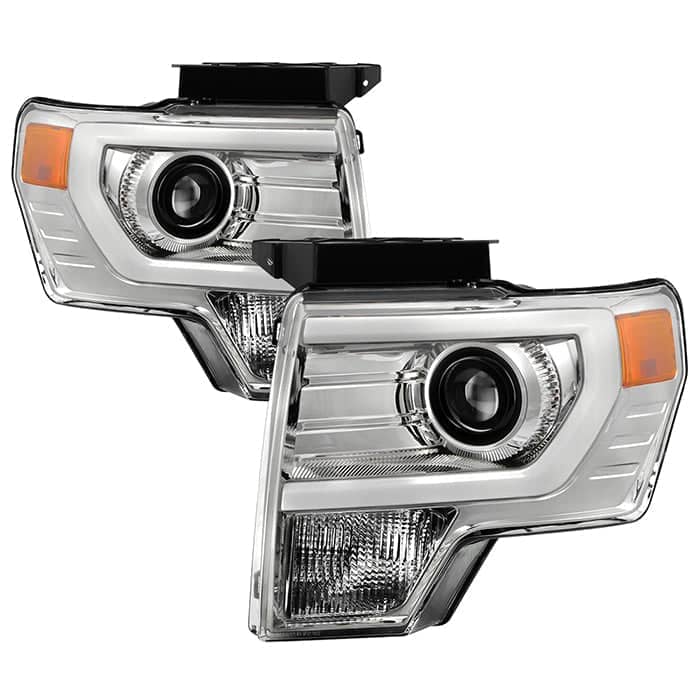 SPY-9037269_01.jpg