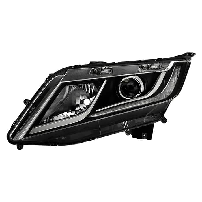 SPY-9052125_01.jpg