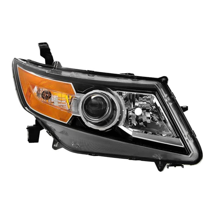 SPY-9053917_01.jpg