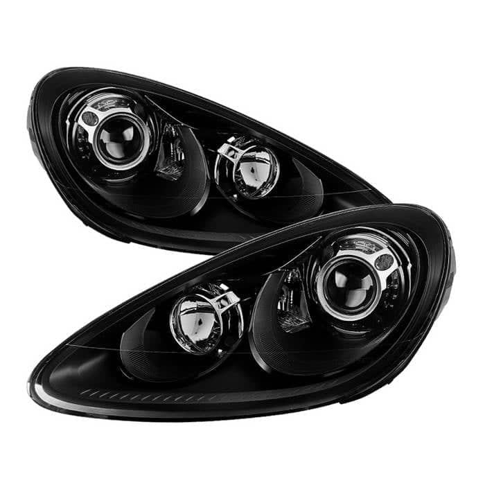 SPY-9934049_01.jpg