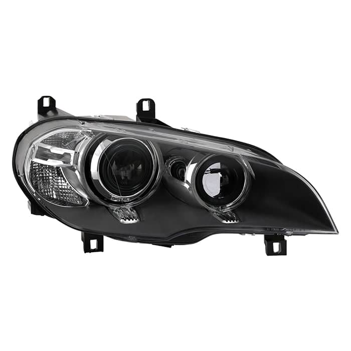 SPY-9943836_01.jpg