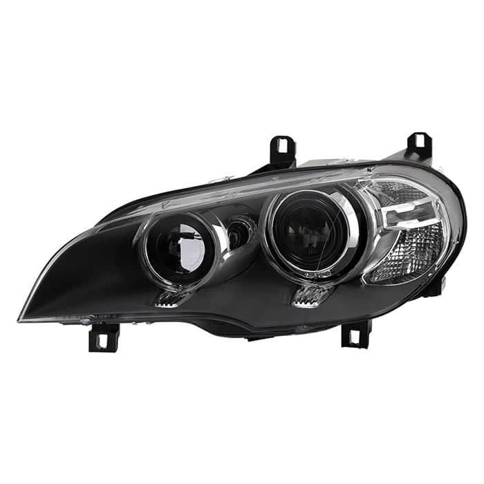 SPY-9943843_01.jpg