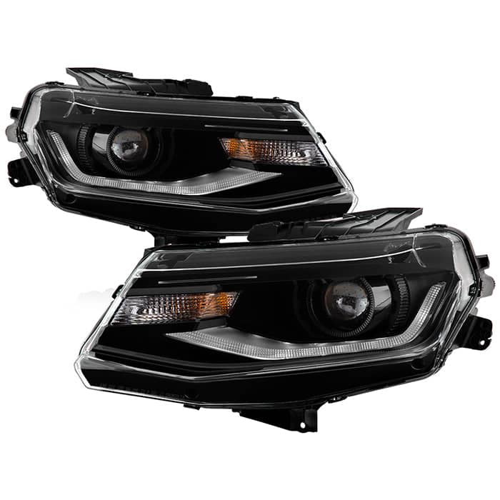 SPY-9950308_01.jpg