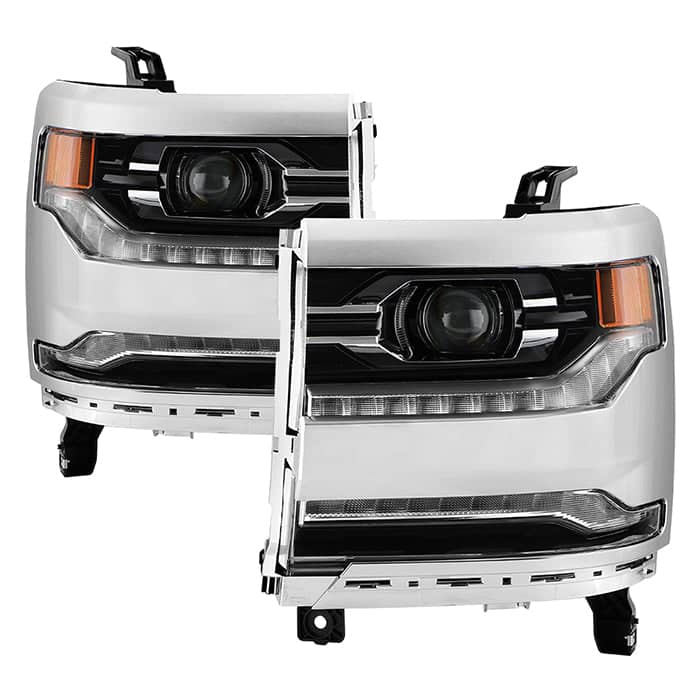 SPY-9950612_01.jpg