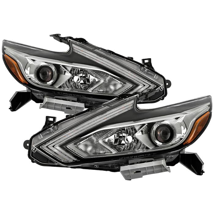 SPY-9950636_01.jpg