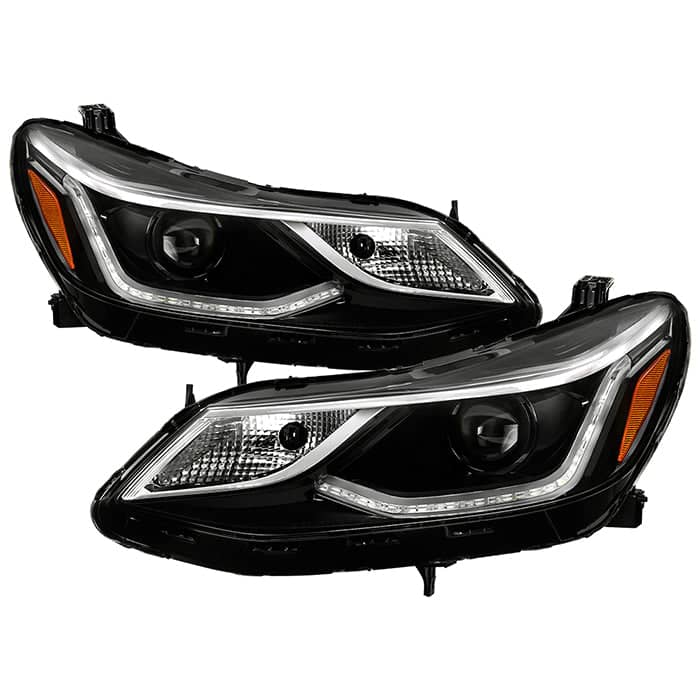 SPY-9951008_01.jpg