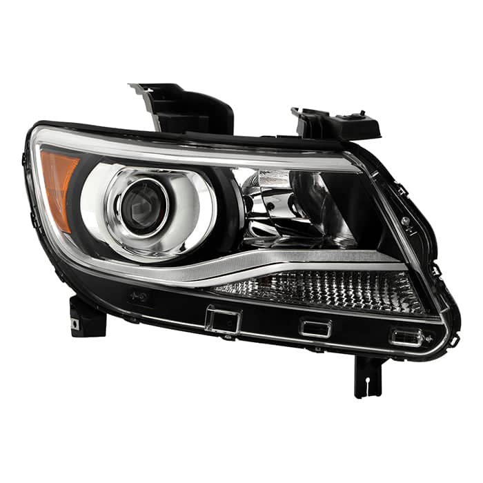 SPY-9951053_01.jpg