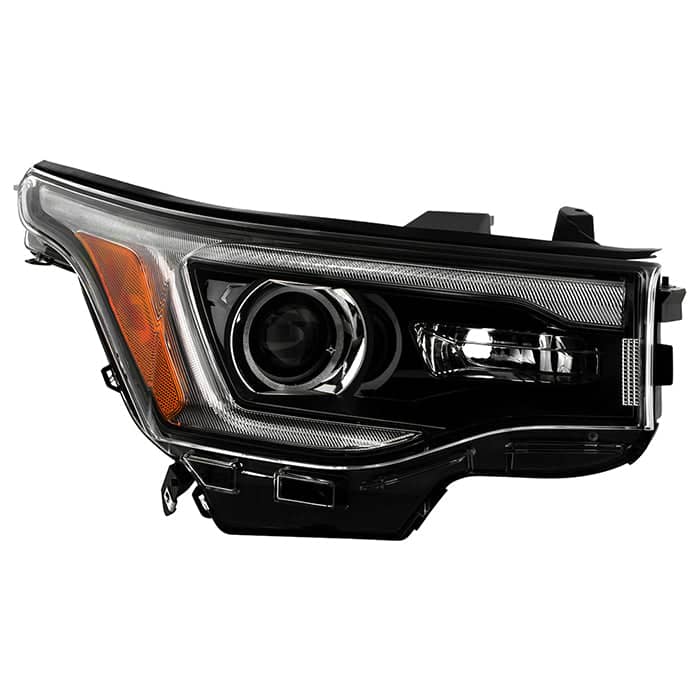 SPY-9954184_01.jpg