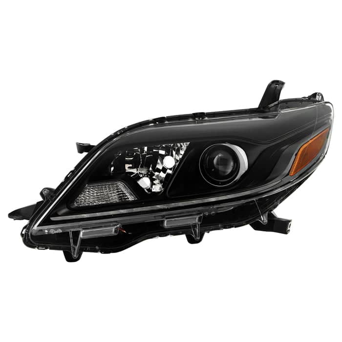 SPY-9956768_01.jpg