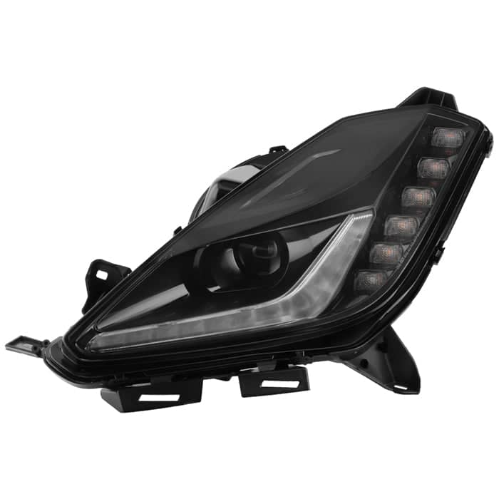 SPY-9960161_01.jpg