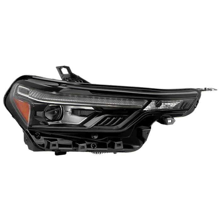 SPY-9960260_01.jpg
