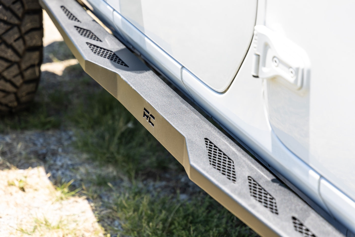 Rock Sliders | Heavy Duty | 4-Door | Jeep Wrangler JL (21-24)/Wrangler Unlimited (18-24) 