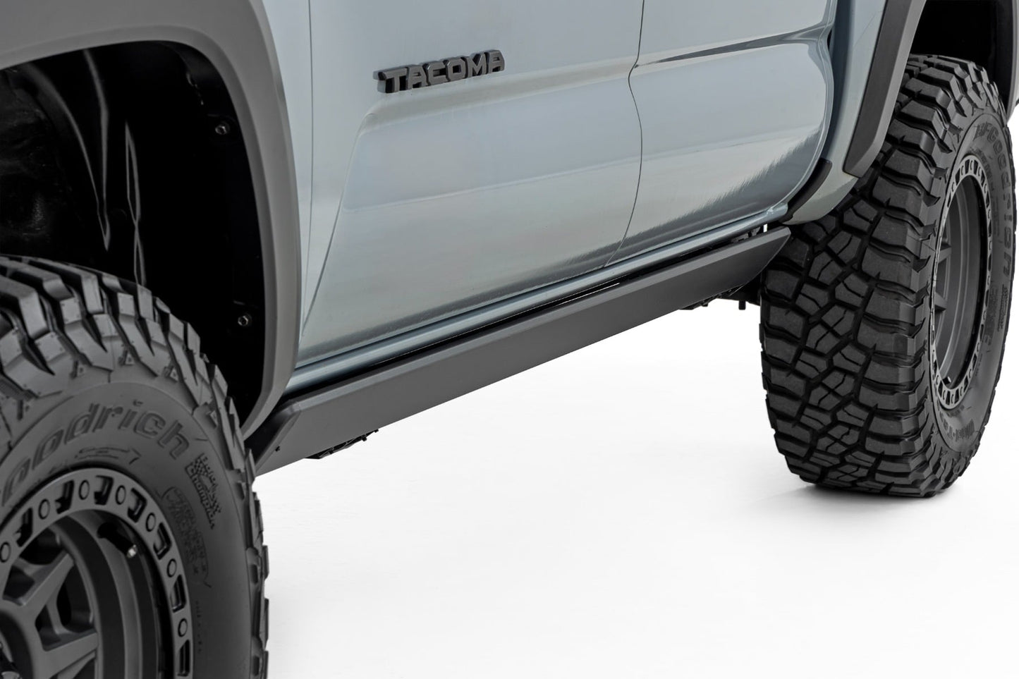 Power Running Boards | Double Cab | Toyota Tacoma 2WD/4WD (2005-2023)
