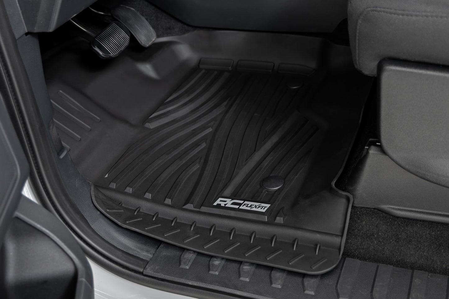Flex-Fit Floor Mats | Front | Ford F-150 (15-26)/F-150 Lightning (22-26)/Raptor (17-26) 
