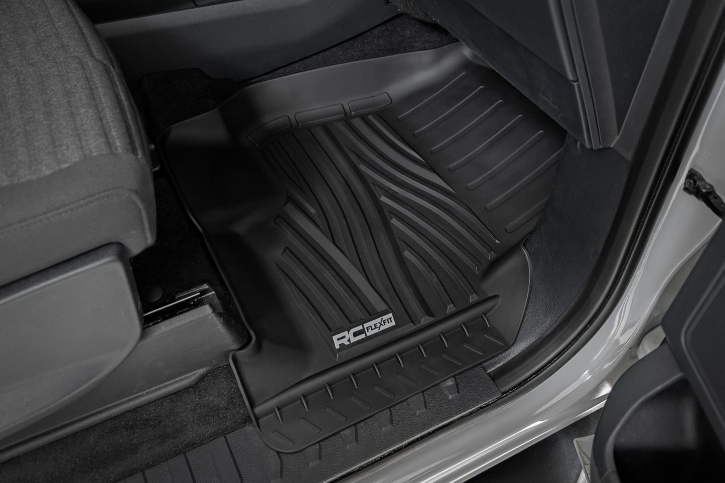 Flex-Fit Floor Mats | Front | Ford F-150 (15-26)/F-150 Lightning (22-26)/Raptor (17-26) 
