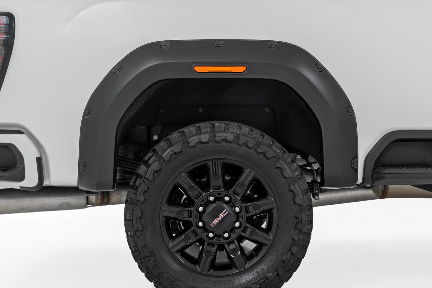 Pocket Fender Flares | GNK Brownstone | GMC Sierra 2500 HD/Sierra 3500 HD (20-26)