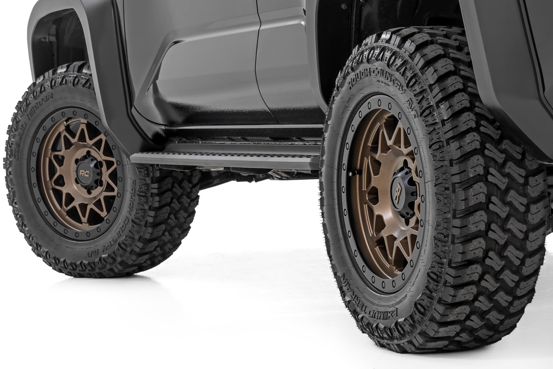 Rough Country 78 Series Wheel | Simulated Beadlock | Bronze/Black | 17x8.5 | 5x4.5 | +0mm