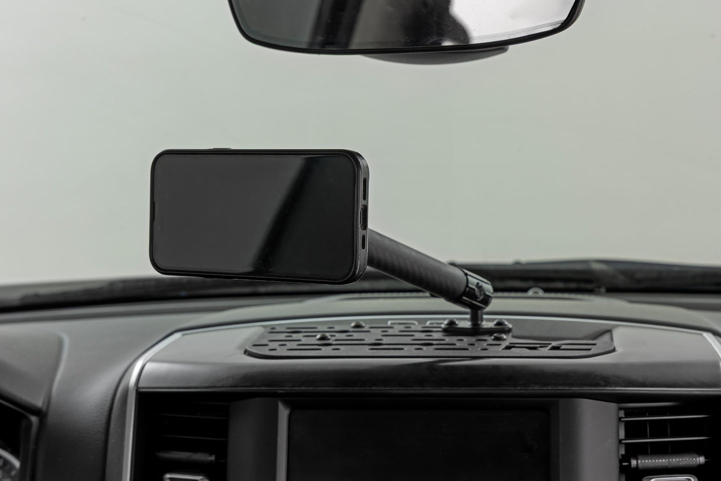 Dash Mount | 8" Mag Safe Mount Kit | 12in Screen | Ram 1500 2WD/4WD (19-26)